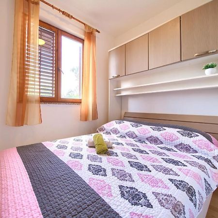 Rasopasno Apartment With Terrace And Private Parking المظهر الخارجي الصورة