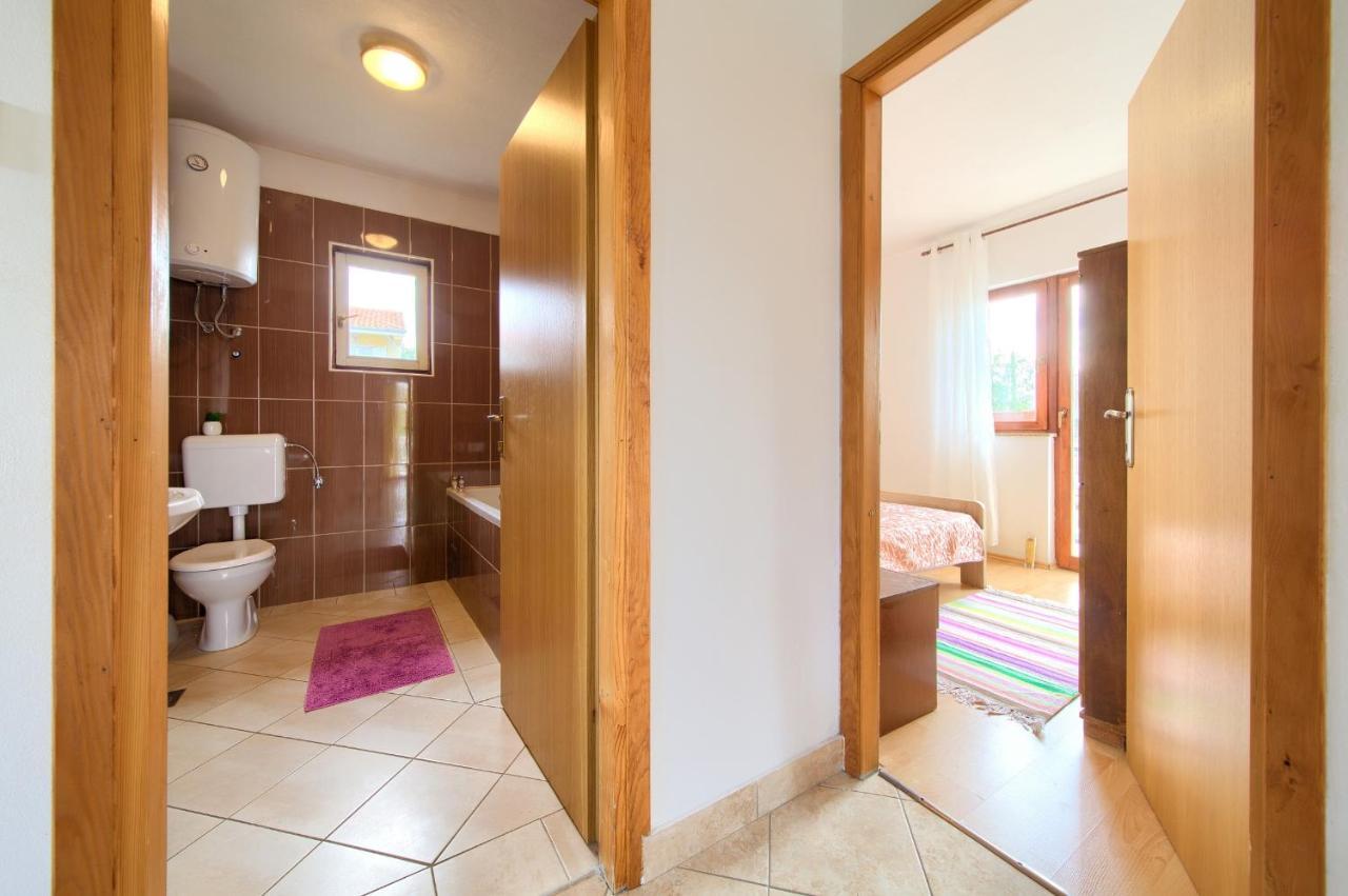 Rasopasno Apartment With Terrace And Private Parking المظهر الخارجي الصورة