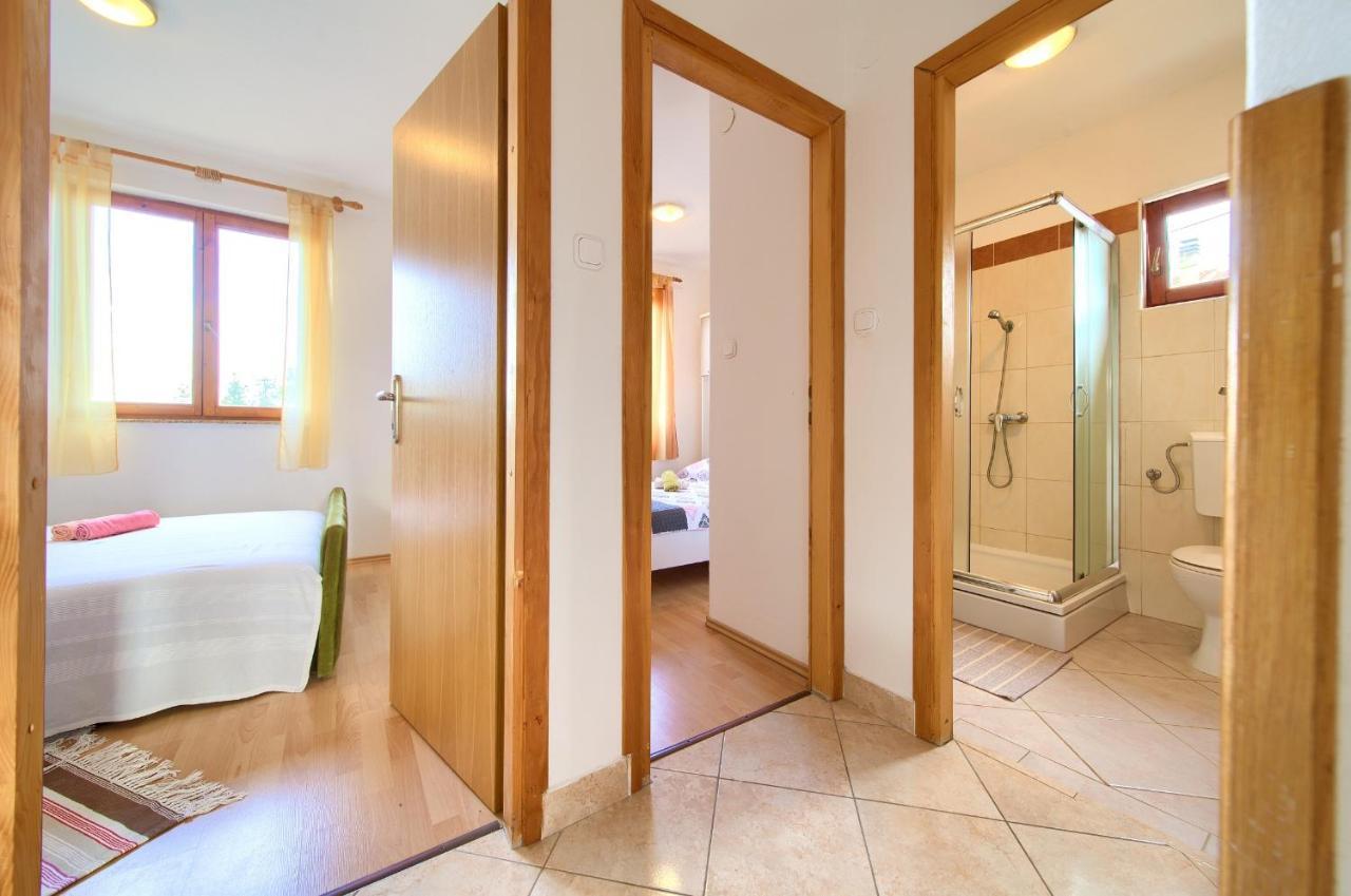 Rasopasno Apartment With Terrace And Private Parking المظهر الخارجي الصورة